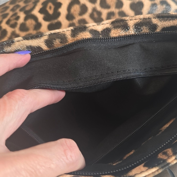 Queen Bee Leopard Print Crossbody‎ Messenger Bag Soulfina Collection NWT - Picture 7 of 9